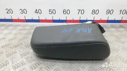Подлокотник центральный opel zafira B (ABR14IX01)