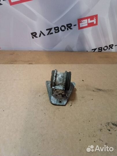 Кронштейн (крепление) радиатора MAN TGA 2006