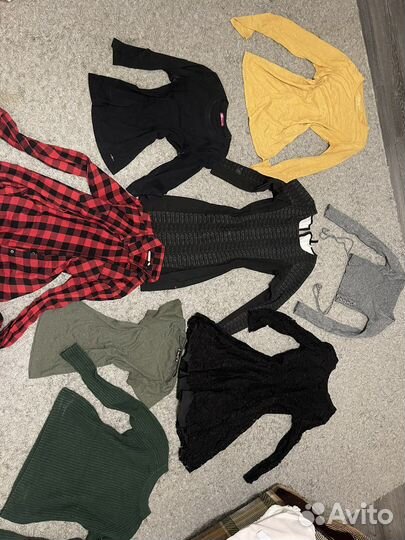 Женская одежда 2 пакета + украшения