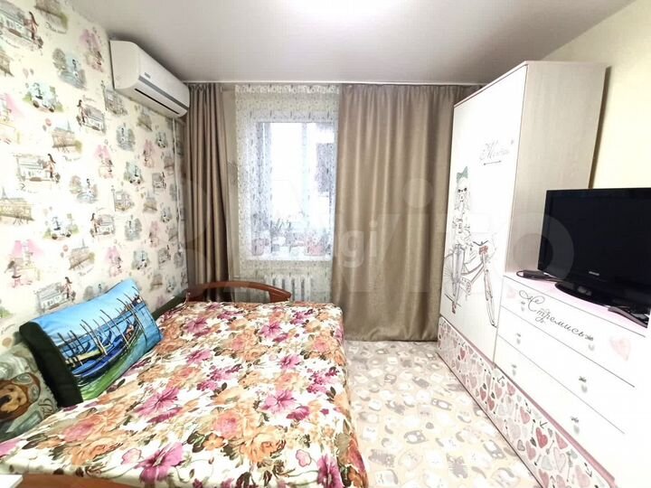 2-к. квартира, 49 м², 2/5 эт.