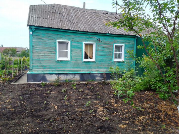 Дом 32 м² на участке 10 сот.