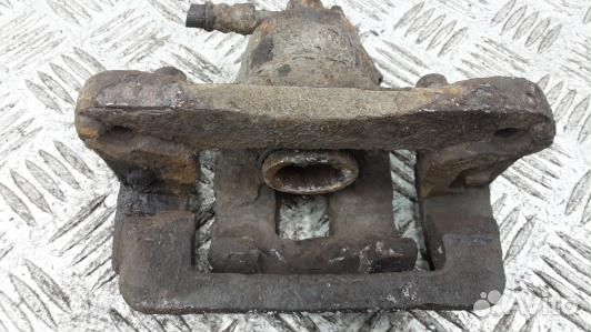 Суппорт тормозной задний правый hyundai santa FE 1