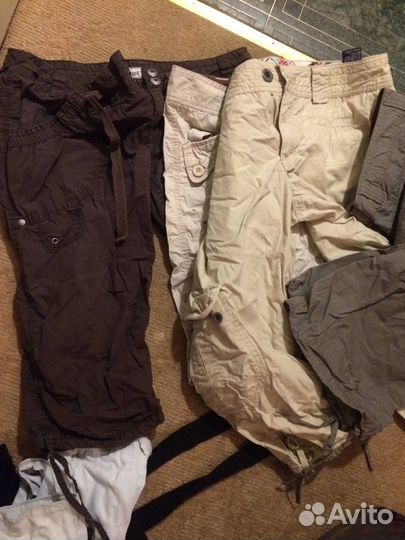 Отдам пакет женских вещей