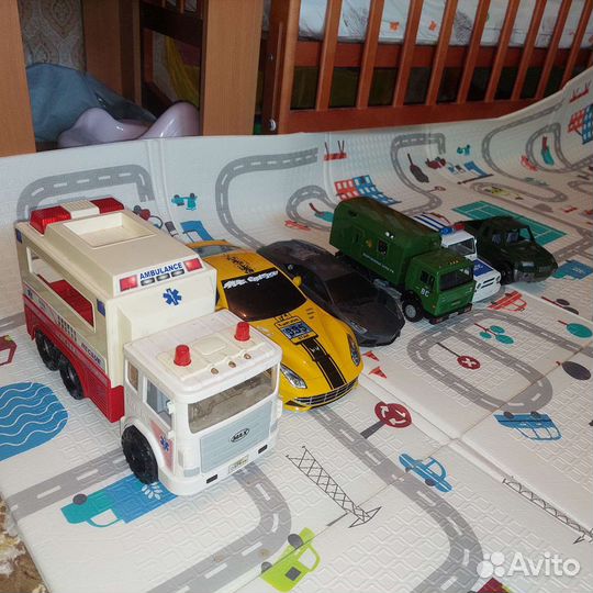 Детские игрушки машины
