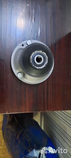 Опорный подшипник передней стойки вмw e60