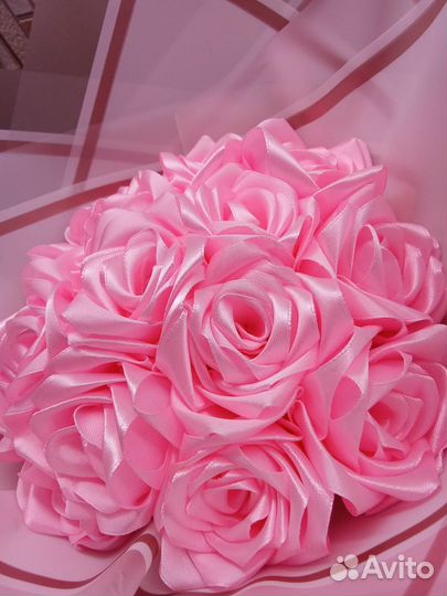 Цветы из атласных лент