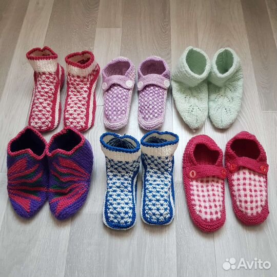 Вязанные носочки-тапочки, носки, варежки