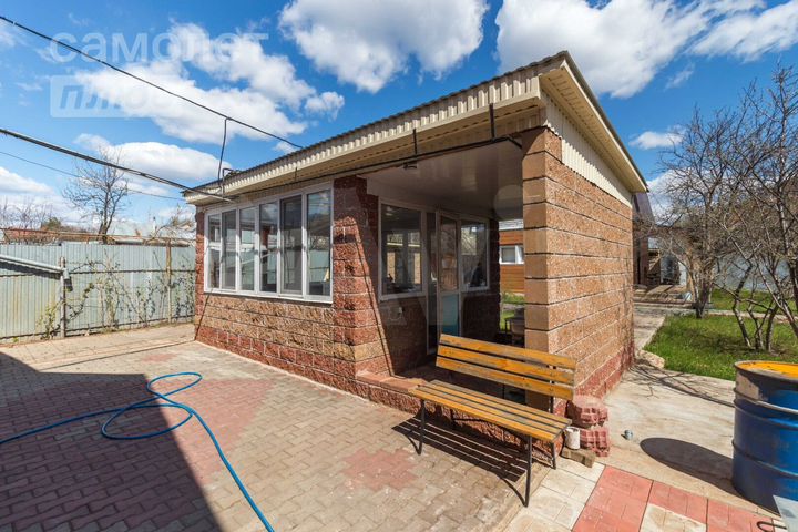 Дом 110 м² на участке 16,6 сот.