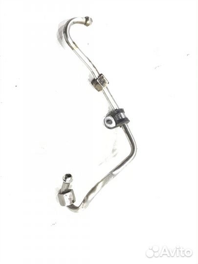 Трубка подачи топлива Audi Q3 8U