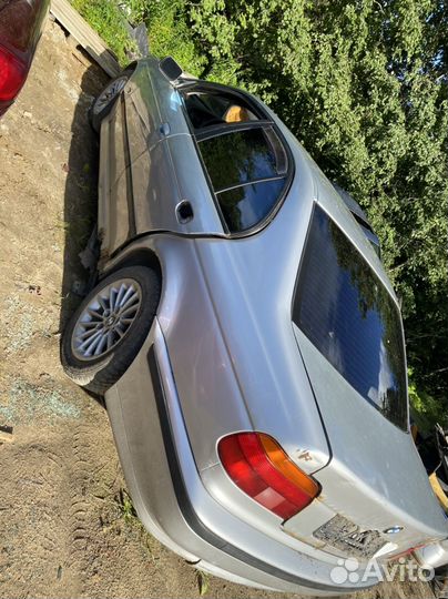 Разбор bmw 5 e39 по частям