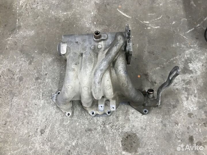 Коллектор впускной (Daewoo Nexia)