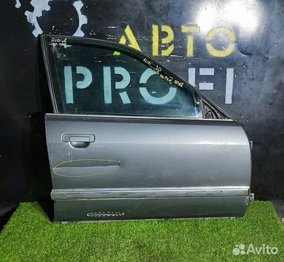 Дверь передняя правая Audi