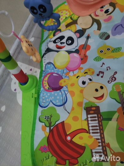 Развивающий коврик для малышей