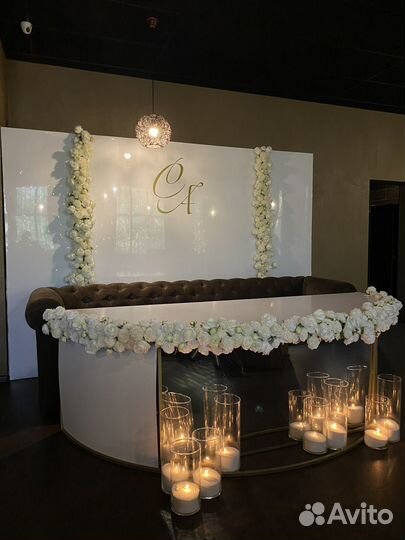 Свадебный декор, тяжелый дым, холодные фонтаны