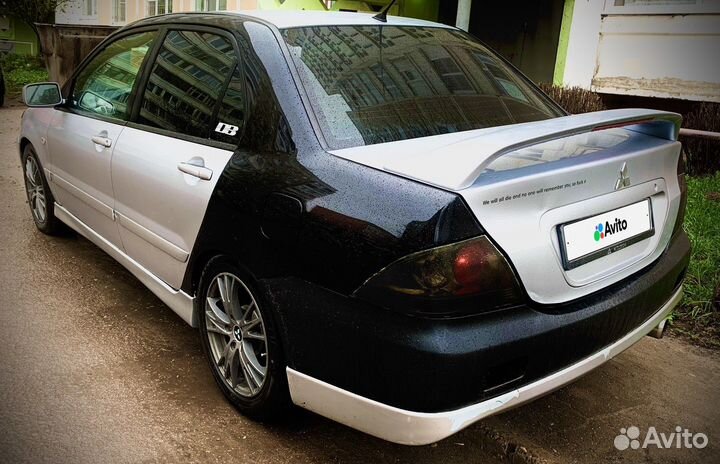 Mitsubishi Lancer 2.0 МТ, 2007, 285 000 км