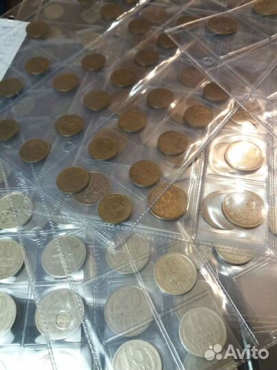 Манеты СССР продам цена договорная