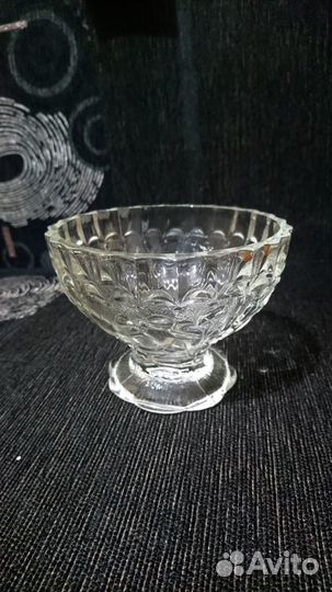 Хрустальная сахарница