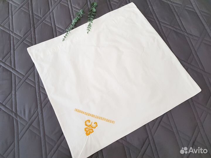 Наволочка СССР с вышивкой