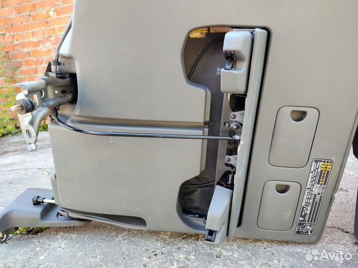 3-й ряд кресел для Toyota land cruiser200