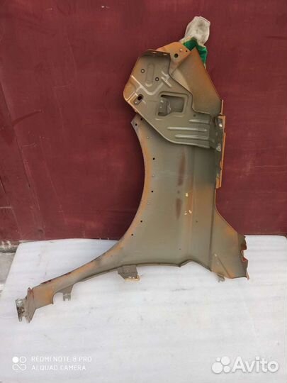 Крыло переднее правое Xray Cross, оригинал, б/у