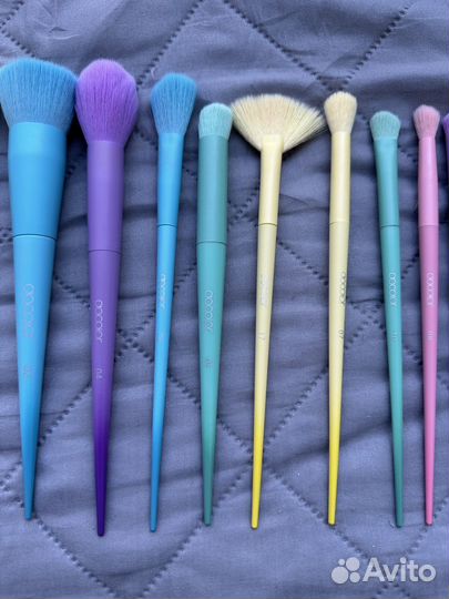 Профессиональный набор кистей для макияжа Docolor