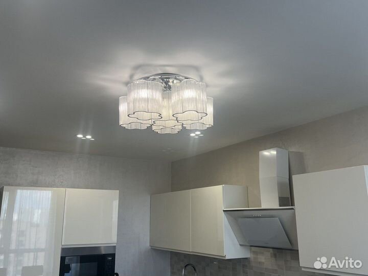 Люстра потолочная дизайнерская