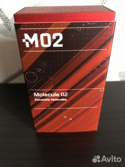 Escentric molecules molecule 02