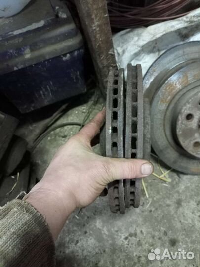 Продам комплект тормозных дисков Опель Мерива