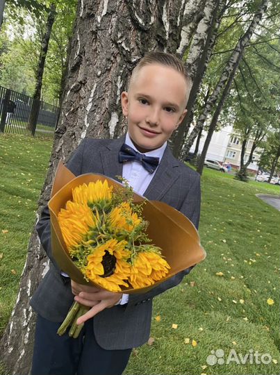 Пиджак 134, брюки 140