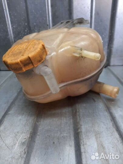 Расширительный бачок Opel Corsa D хэтчбек 1.2 2009