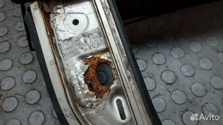 Дверь боковая правая передняя Chrysler Voyager