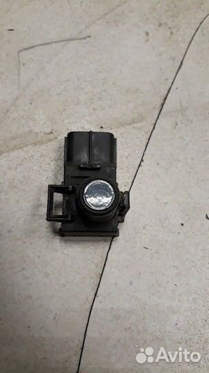 Датчик парковки Toyota Camry