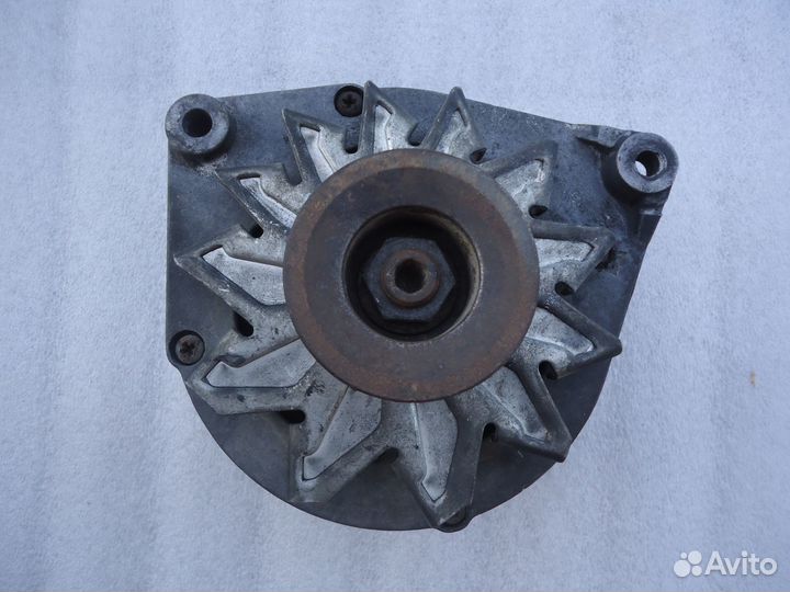 Генератор volvo 740