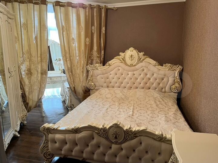 3-к. квартира, 94,5 м², 4/10 эт.