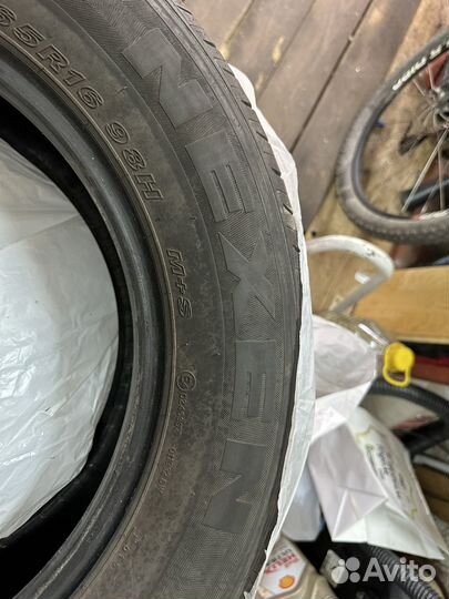 Nexen Classe Premiere 672 215/65 R16 98H