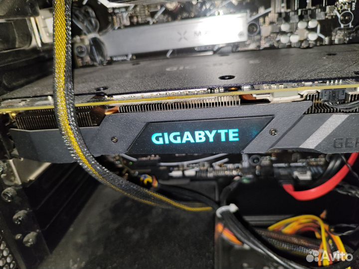 Видеокарта RTX 2070 Gigabyte