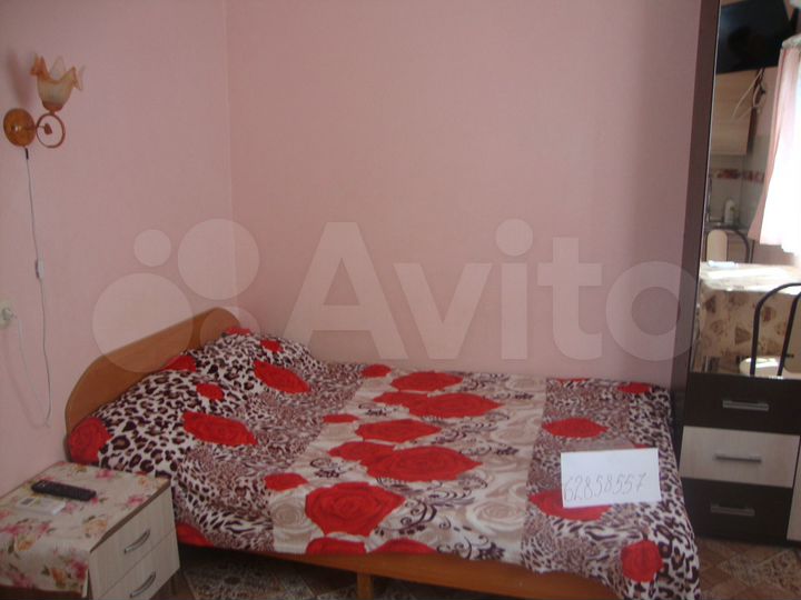 Дом 30 м² на участке 20 сот.