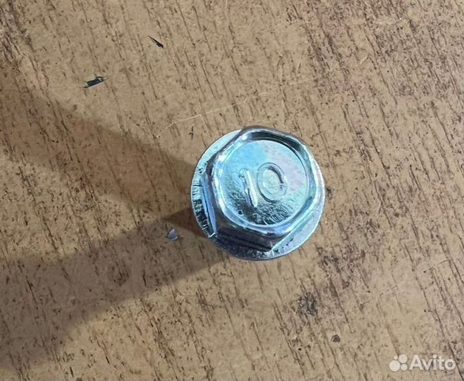 Болт полуоси задней Hyundai HD65 HD78 County