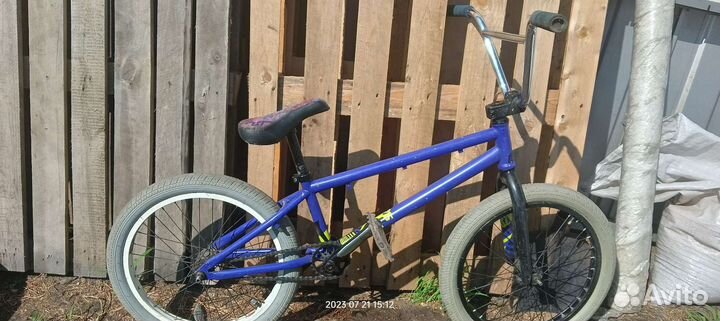 Трюковой велосипед бмх
