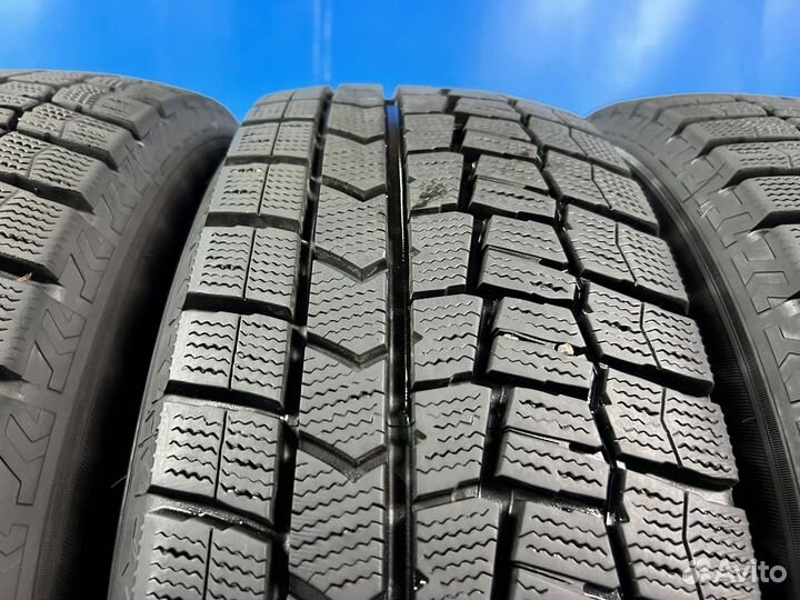 Dunlop Winter Maxx WM02 215/70 R16 100T