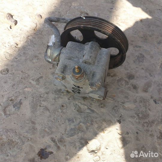 Насос гур J20A Suzuki Grand Vitara