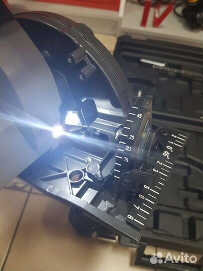 Аккумуляторная дисковая пила Интерскол дпа-165/18В