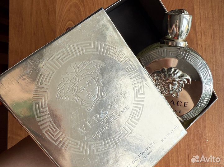 Порфюмерная вода Versace