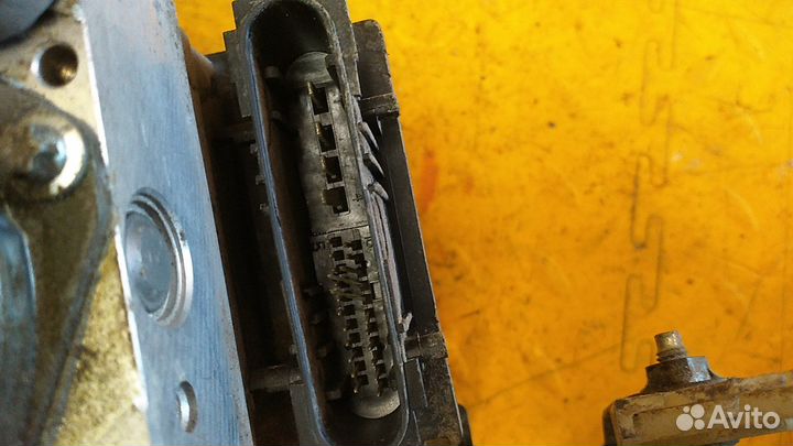 Блок ABS (насос) Legacy Outback (B13)