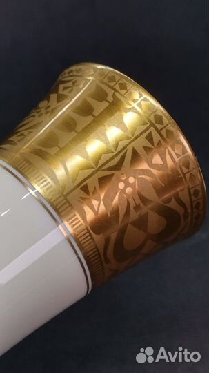 Антикварная фарфоровая ваза