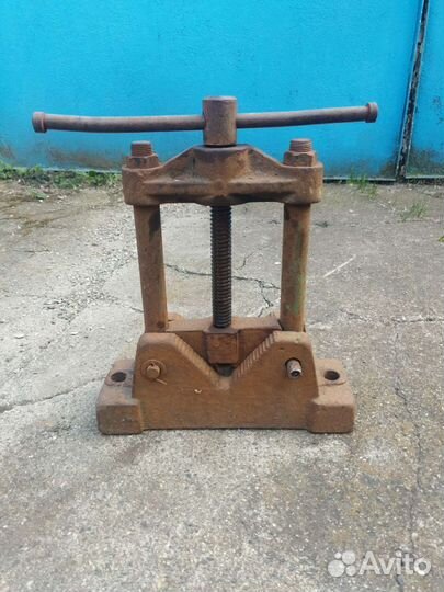 Тиски трубные СССР