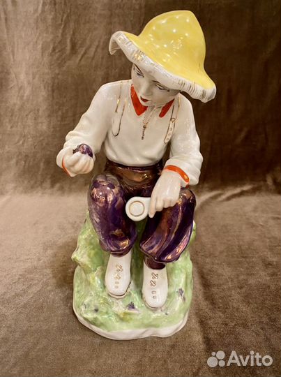 Юный геолог.Полонский завод.Украина.Фарфор