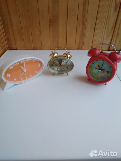 Часы будильники