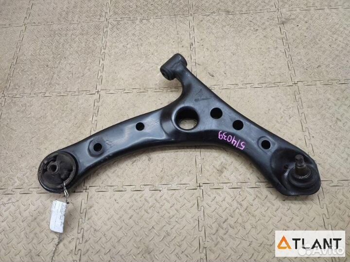 Рычаг передний правый toyota voxy