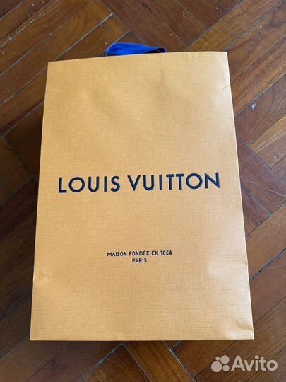 Упаковка louis vuitton